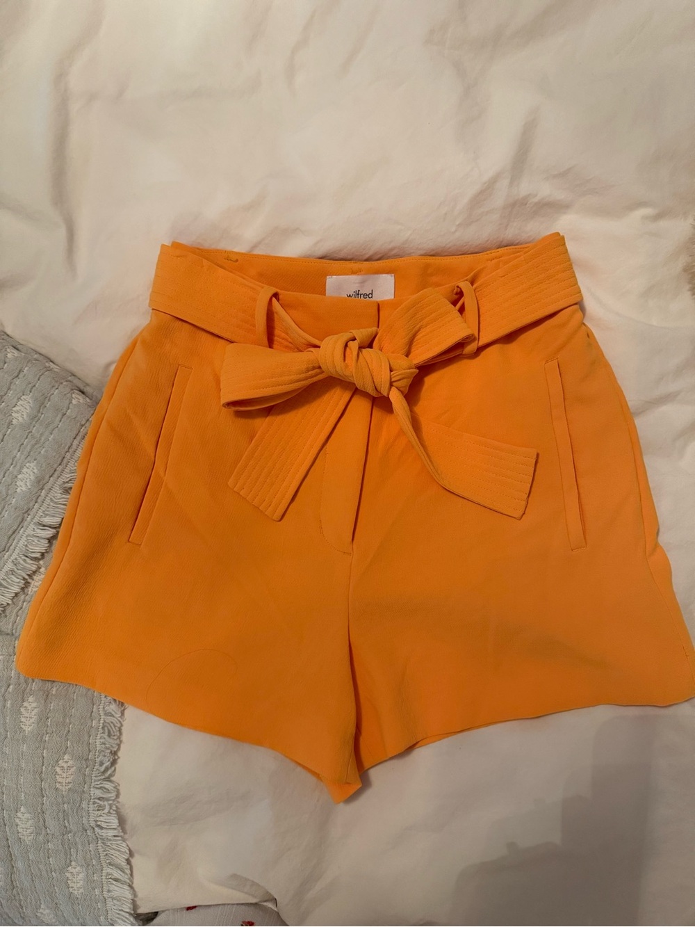 Wilfred High Waist Tie-Belt Shorts in Bright Orange